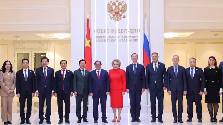 Phối hợp giám sát triển khai các thỏa thuận đã đạt được giữa hai chính phủ Việt Nam và Liên bang Nga Phối hợp giám sát triển khai các thỏa thuận đã đạt được giữa hai chính phủ Việt Nam và Liên bang Nga