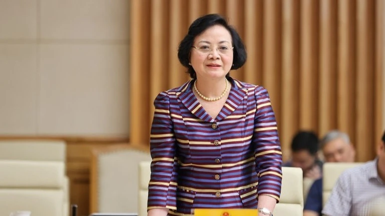Phong trào thi đua giai đoạn mới phải gắn với mục tiêu thúc đẩy tăng trưởng bền vững 2 con số Phong trào thi đua giai đoạn mới phải gắn với mục tiêu thúc đẩy tăng trưởng bền vững 2 con số
