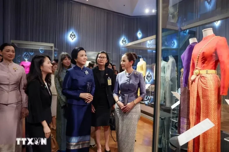 Phu nhân Ngô Phương Ly gặp Phu nhân Thủ tướng Thái Lan Thananon Charnvirakul Phu nhân Ngô Phương Ly gặp Phu nhân Thủ tướng Thái Lan Thananon Charnvirakul