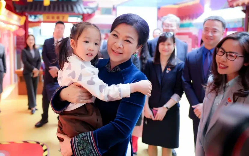 Phu nhân Tổng Bí thư, Chủ tịch nước Tô Lâm thăm Trung tâm Tống Khánh Linh Phu nhân Tổng Bí thư, Chủ tịch nước Tô Lâm thăm Trung tâm Tống Khánh Linh