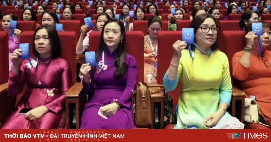 Phụ nữ Việt Nam hướng tới mục tiêu phát triển mới Phụ nữ Việt Nam hướng tới mục tiêu phát triển mới