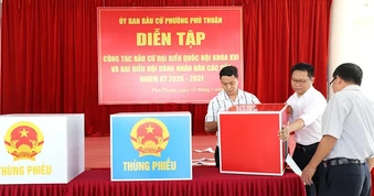 Phường Phú Thuận diễn tập công tác bầu cử