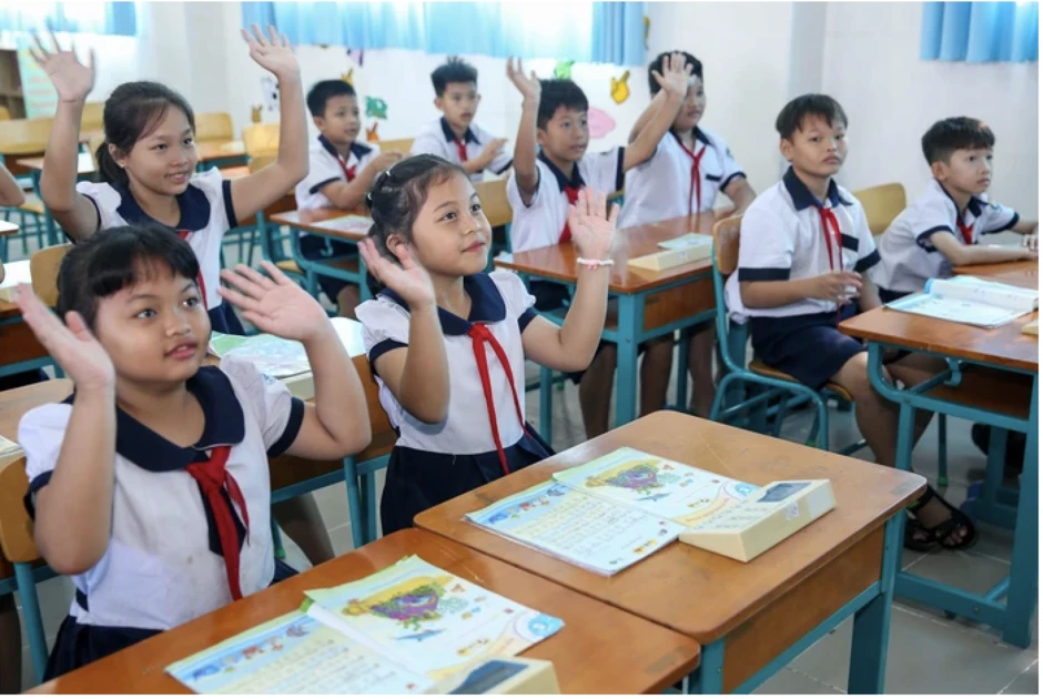Quá tải trường lớp, TPHCM mở chiến dịch 150 ngày đêm