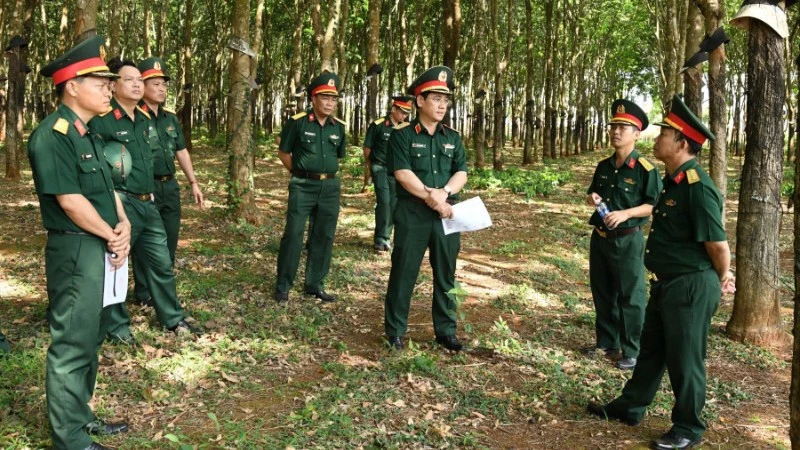 Quân khu 5 kiểm tra công tác chuẩn bị diễn tập tỉnh Đắk Lắk Quân khu 5 kiểm tra công tác chuẩn bị diễn tập tỉnh Đắk Lắk