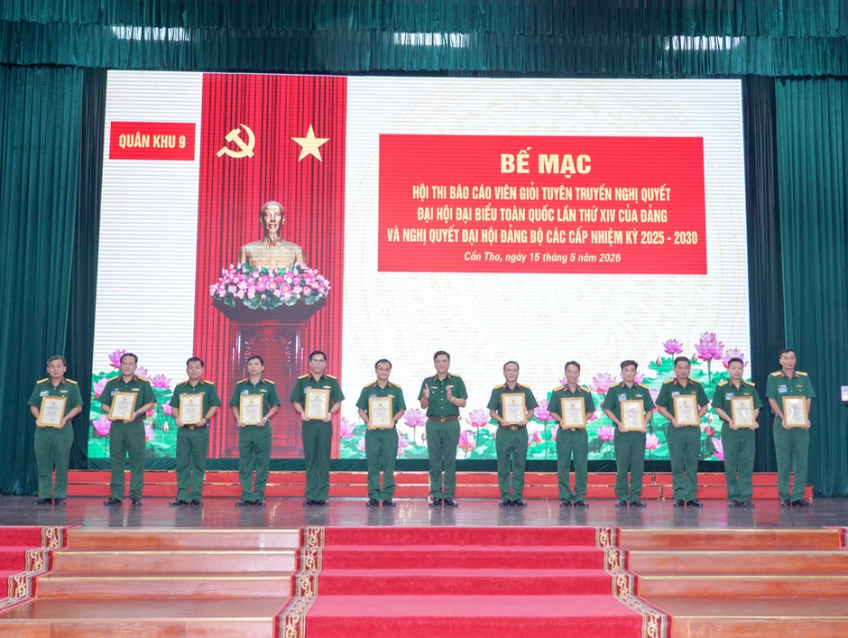 Quân khu 9 chú trọng bồi dưỡng, rèn luyện đội ngũ báo cáo viên Quân khu 9 chú trọng bồi dưỡng, rèn luyện đội ngũ báo cáo viên