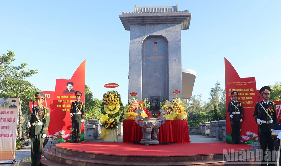 Quảng Ngãi: Dâng hương kỷ niệm 150 năm Ngày sinh cụ Huỳnh Thúc Kháng
