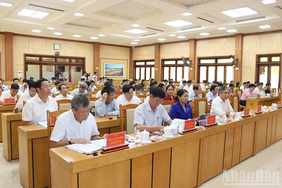 Quảng Ngãi: Mô hình chính quyền địa phương 2 cấp vận hành ổn định Quảng Ngãi: Mô hình chính quyền địa phương 2 cấp vận hành ổn định
