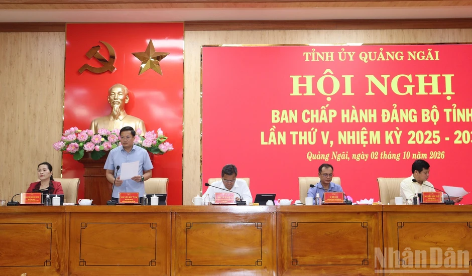 Quảng Ngãi: Nhiều chuyển biến trong việc khắc phục điểm nghẽn và nhóm vấn đề lớn Quảng Ngãi: Nhiều chuyển biến trong việc khắc phục điểm nghẽn và nhóm vấn đề lớn