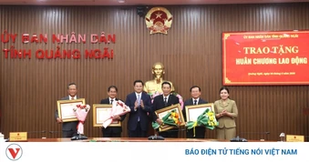 Quảng Ngãi tổ chức Lễ trao tặng Huân chương Lao động
