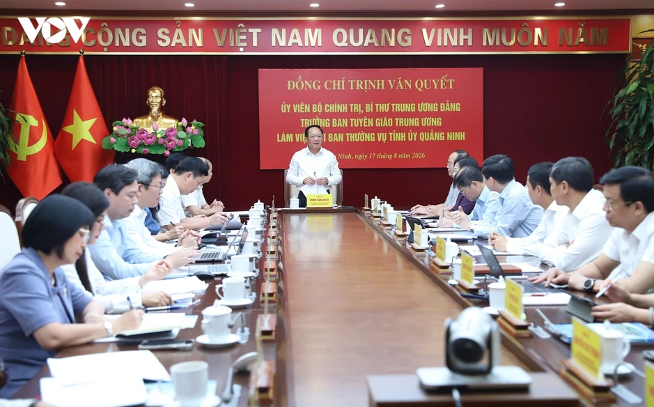 Quảng Ninh chủ động đi trước trong triển khai vận hành các mô hình mới Quảng Ninh chủ động đi trước trong triển khai vận hành các mô hình mới
