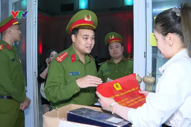 Quảng Ninh đưa Trung tâm điều hành bầu cử vào vận hành Quảng Ninh đưa Trung tâm điều hành bầu cử vào vận hành