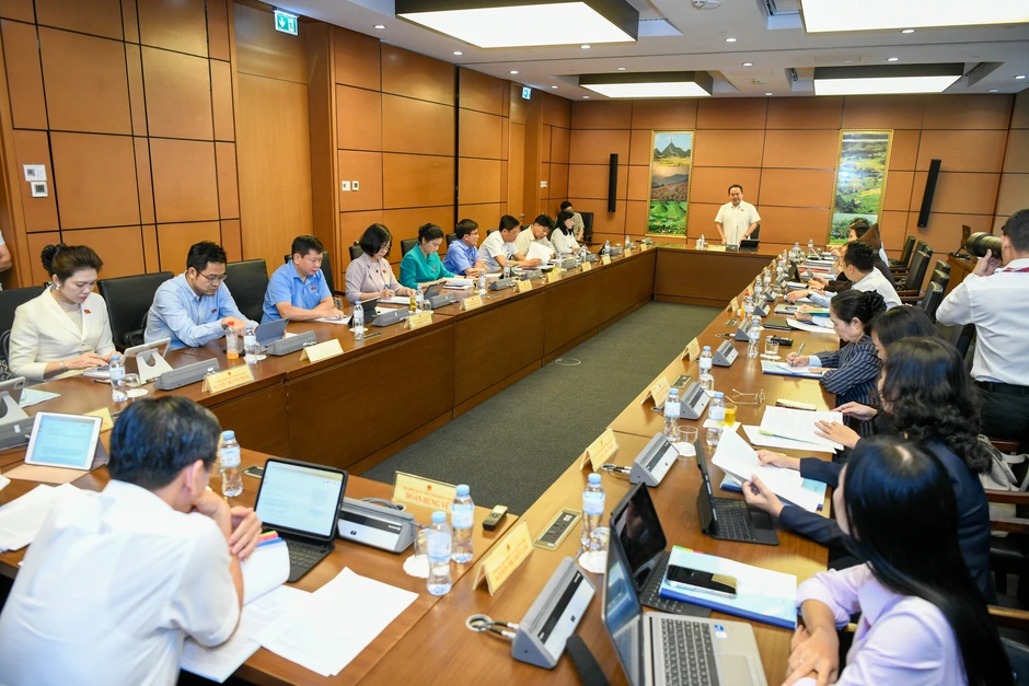 Quảng Ninh sắp lên thành phố, Bí thư chia sẻ mục tiêu “vô cùng áp lực” Quảng Ninh sắp lên thành phố, Bí thư chia sẻ mục tiêu “vô cùng áp lực”