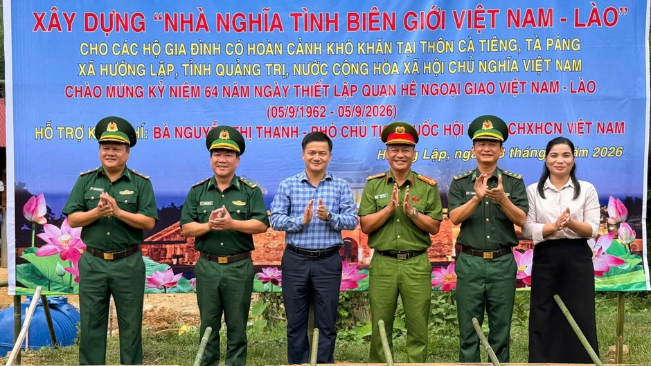 Quảng Trị khởi công xây nhà 'Nghĩa tình biên giới Việt Nam - Lào' cho các hộ khó khăn Quảng Trị khởi công xây nhà 'Nghĩa tình biên giới Việt Nam - Lào' cho các hộ khó khăn