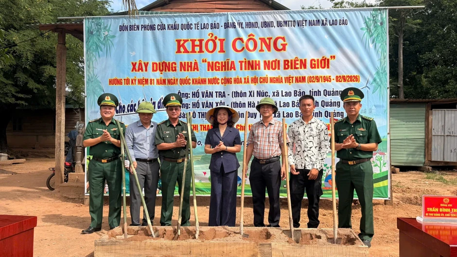 Quảng Trị khởi công xây nhà 'Nghĩa tình biên giới Việt Nam - Lào' cho các hộ khó khăn Quảng Trị khởi công xây nhà 'Nghĩa tình biên giới Việt Nam - Lào' cho các hộ khó khăn