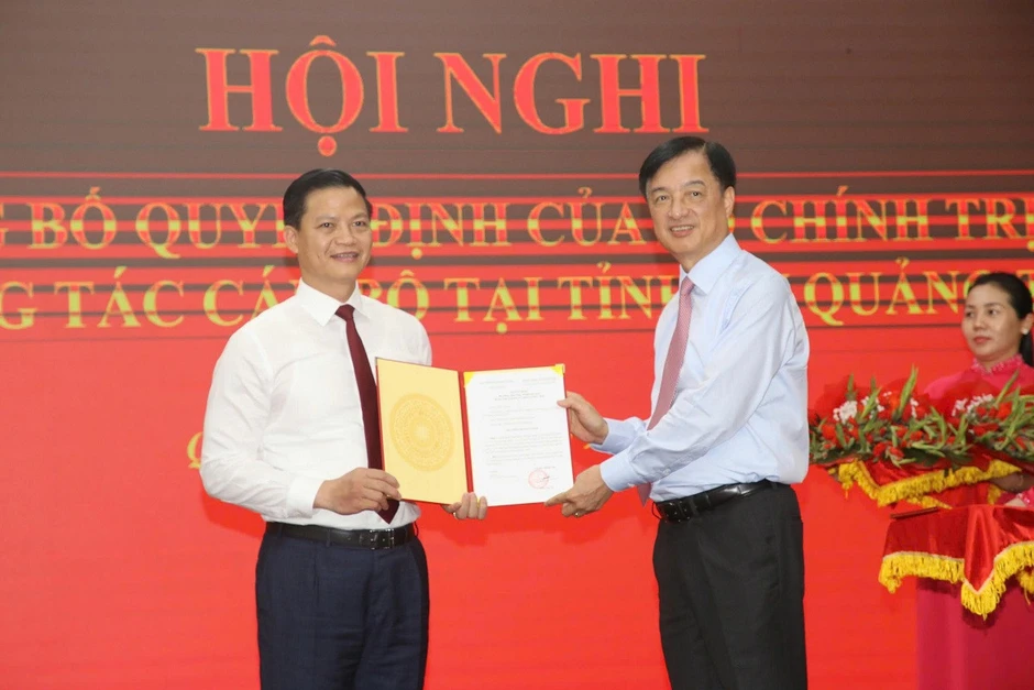 Quảng Trị yêu cầu không lập đoàn chúc mừng tân Bí thư Tỉnh ủy Vương Quốc Tuấn Quảng Trị yêu cầu không lập đoàn chúc mừng tân Bí thư Tỉnh ủy Vương Quốc Tuấn