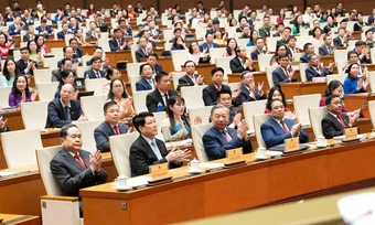 Quốc hội bắt đầu quy trình bầu Chủ tịch Quốc hội khóa 16 - Báo TinVina