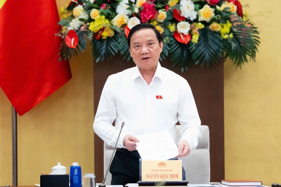 Quốc hội có thể họp kỳ không thường lệ vào tháng 7 hoặc tháng 8 Quốc hội có thể họp kỳ không thường lệ vào tháng 7 hoặc tháng 8