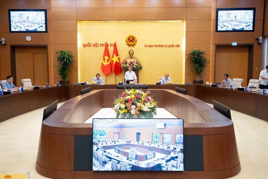 Quốc hội có thể họp kỳ không thường lệ vào tháng 7 hoặc tháng 8 Quốc hội có thể họp kỳ không thường lệ vào tháng 7 hoặc tháng 8