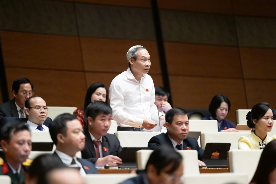 Quốc hội nên quy định khung tối thiểu và tối đa ngưỡng doanh thu chịu thuế Quốc hội nên quy định khung tối thiểu và tối đa ngưỡng doanh thu chịu thuế