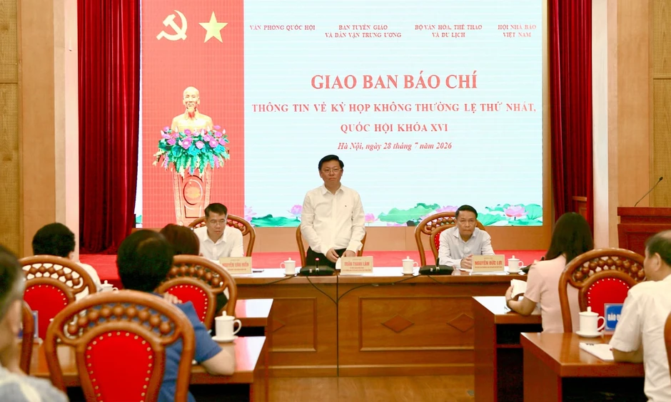 Quốc hội xử lý ngay các vấn đề cấp bách tại Kỳ họp không thường lệ thứ nhất Quốc hội xử lý ngay các vấn đề cấp bách tại Kỳ họp không thường lệ thứ nhất