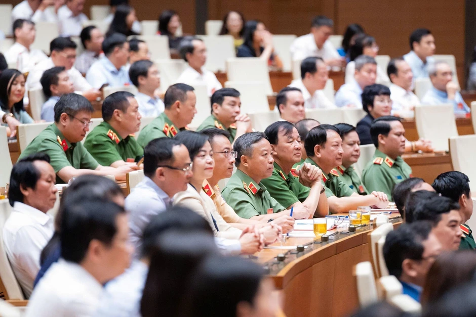 Quy định 207: Siết kiểm soát quyền lực, khuyến khích cán bộ dám nghĩ, dám làm