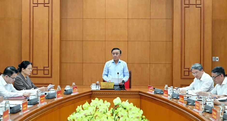 Quyết định về chức năng, nhiệm vụ Văn phòng Trung ương Đảng