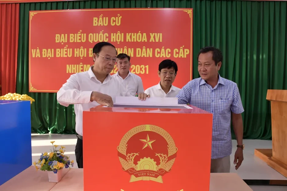 Rà soát kỹ các khâu để công tác bầu cử bảo đảm an toàn, đúng quy định Rà soát kỹ các khâu để công tác bầu cử bảo đảm an toàn, đúng quy định