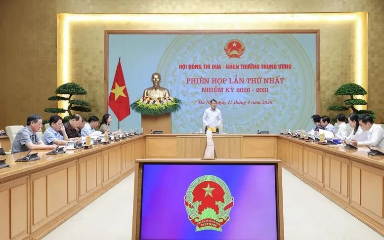Rà soát, tránh trùng lặp khi phát động phong trào thi đua mới Rà soát, tránh trùng lặp khi phát động phong trào thi đua mới