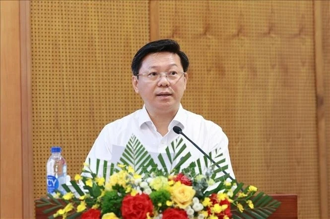 Sản phẩm báo chí phải mang tinh thần của Nghị quyết, “hơi thở” của cuộc sống Sản phẩm báo chí phải mang tinh thần của Nghị quyết, “hơi thở” của cuộc sống