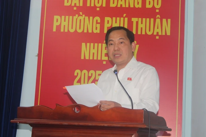 Sắp xếp, sử dụng hiệu quả tài sản công; tăng cường chăm sóc sức khỏe nhân dân Sắp xếp, sử dụng hiệu quả tài sản công; tăng cường chăm sóc sức khỏe nhân dân