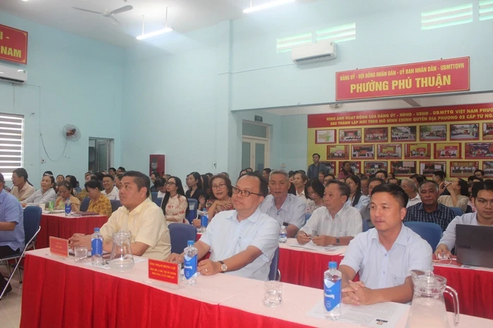 Sắp xếp, sử dụng hiệu quả tài sản công; tăng cường chăm sóc sức khỏe nhân dân Sắp xếp, sử dụng hiệu quả tài sản công; tăng cường chăm sóc sức khỏe nhân dân