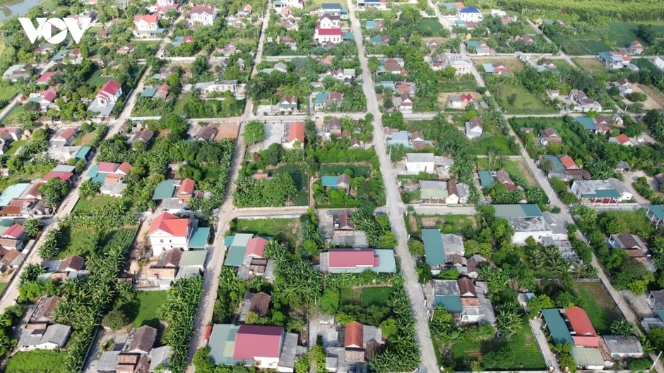 Sắp xếp thôn, tổ dân phố, hướng đến xây dựng thôn số, cộng đồng số Sắp xếp thôn, tổ dân phố, hướng đến xây dựng thôn số, cộng đồng số