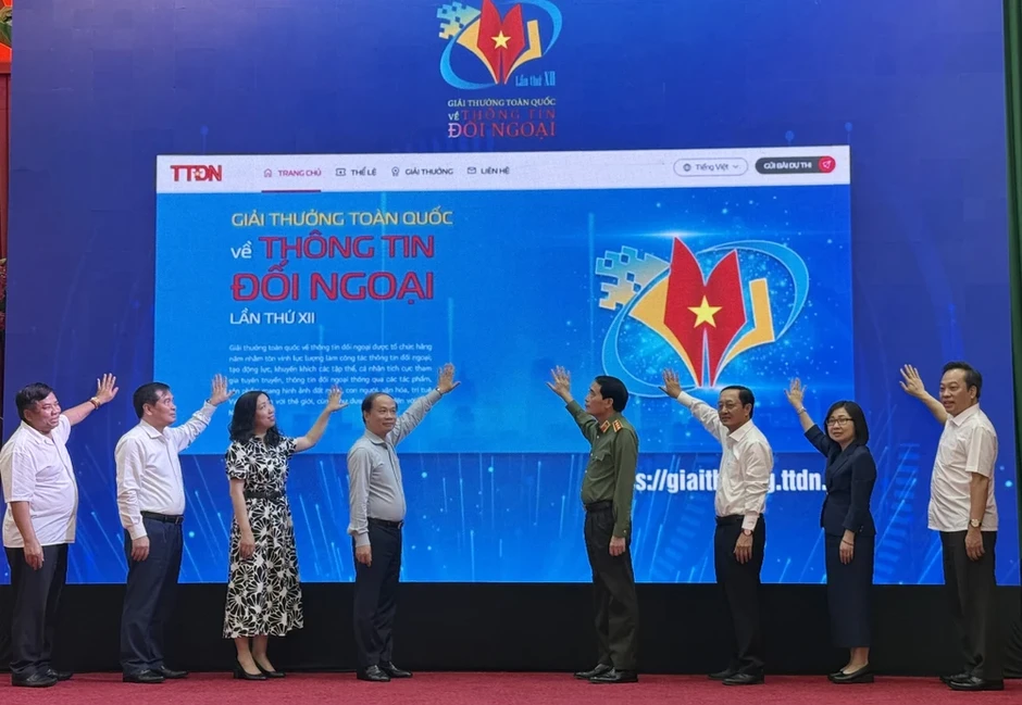 Sau 10 năm, lễ phát động Giải thưởng Thông tin đối ngoại trở lại TP.HCM Sau 10 năm, lễ phát động Giải thưởng Thông tin đối ngoại trở lại TP.HCM