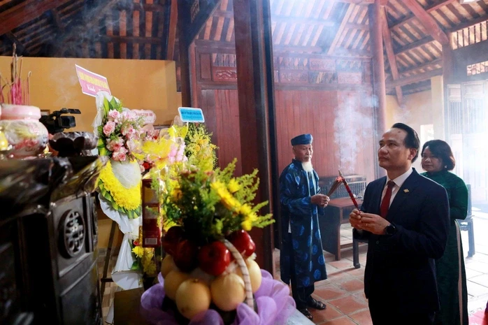 Sau hơn 100 năm, tư tưởng của cụ Phan Châu Trinh vẫn mang tính thời sự sâu sắc Sau hơn 100 năm, tư tưởng của cụ Phan Châu Trinh vẫn mang tính thời sự sâu sắc