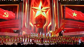 Sâu lắng Chương trình nghệ thuật đặc biệt “Mãi mãi tuổi 20”