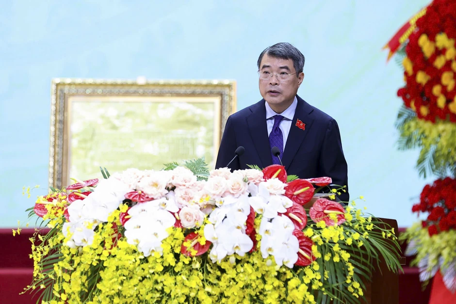 Sáu yêu cầu của Thủ tướng Lê Minh Hưng với Công an Hải Phòng Sáu yêu cầu của Thủ tướng Lê Minh Hưng với Công an Hải Phòng