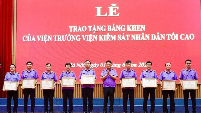 Sơ kết một năm vận hành bộ máy Viện Kiểm sát nhân dân 3 cấp Sơ kết một năm vận hành bộ máy Viện Kiểm sát nhân dân 3 cấp