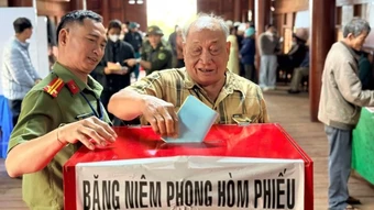 Số lượng cử tri đi bầu cử ở Đắk Lắk đạt 99,91%