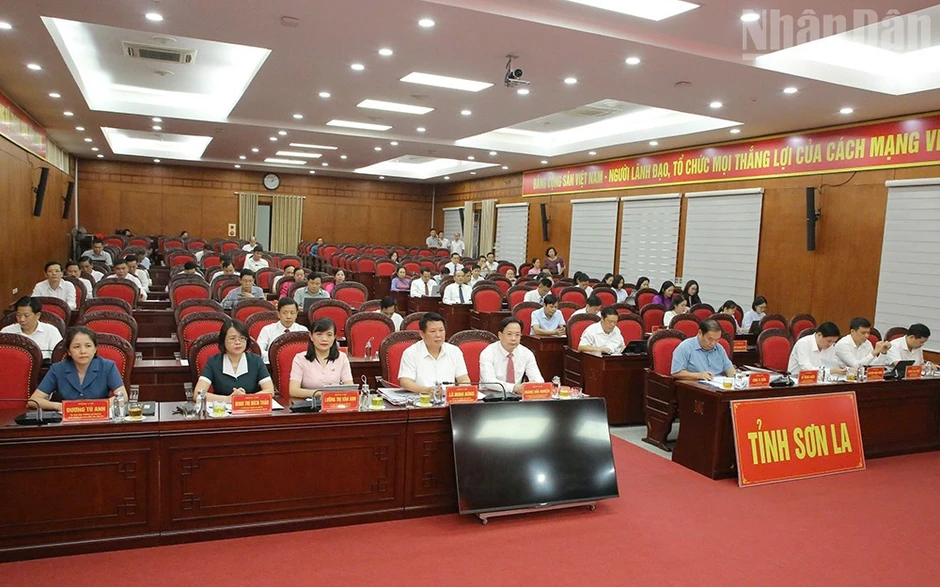 Sơn La đổi mới công tác dân vận, lấy người dân làm trung tâm phục vụ