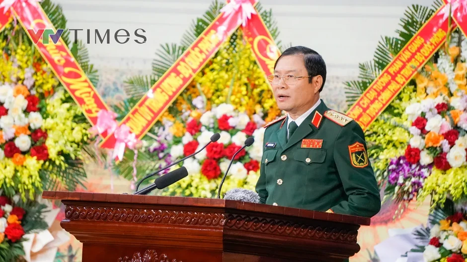 Sư đoàn 316 đón nhận danh hiệu Anh hùng Lực lượng vũ trang Nhân dân lân thứ 2 Sư đoàn 316 đón nhận danh hiệu Anh hùng Lực lượng vũ trang Nhân dân lân thứ 2