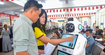 Sự thật đánh bật những tiếng nói lạc điệu - Bài 2: Đập tan luận điệu xuyên tạc “khủng hoảng bộ máy”