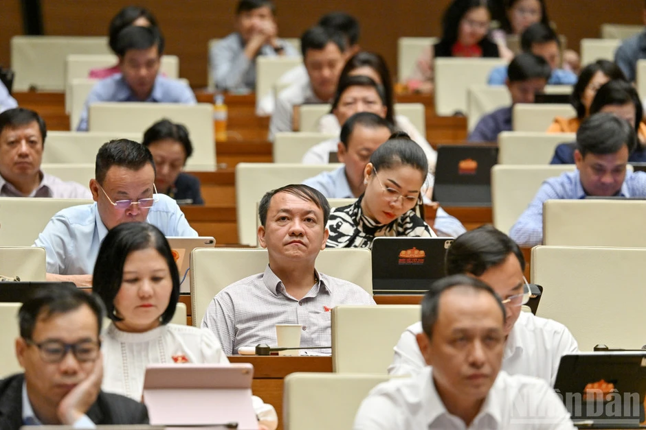 Sửa Bộ luật Tố tụng hình sự: Mở rộng áp dụng thủ tục rút gọn, hạn chế tạm giam Sửa Bộ luật Tố tụng hình sự: Mở rộng áp dụng thủ tục rút gọn, hạn chế tạm giam