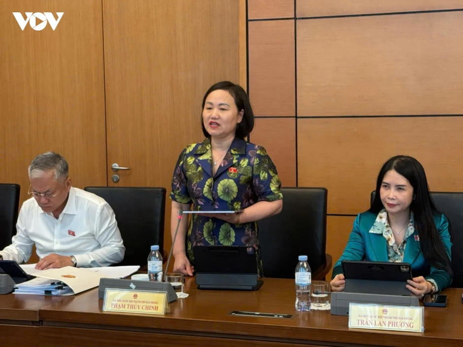 Sửa Luật Dầu khí: ĐBQH đề nghị rà soát cơ chế quản lý vốn nhà nước tại PVN Sửa Luật Dầu khí: ĐBQH đề nghị rà soát cơ chế quản lý vốn nhà nước tại PVN