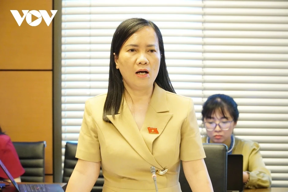 Sửa Luật Thủ đô: Đề xuất “cởi trói” cho cán bộ dám nghĩ, dám làm Sửa Luật Thủ đô: Đề xuất “cởi trói” cho cán bộ dám nghĩ, dám làm