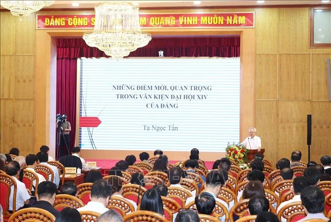 Tác phẩm báo chí, nghệ thuật và công trình khoa học phải mang tinh thần Nghị quyết Đại hội 14 Tác phẩm báo chí, nghệ thuật và công trình khoa học phải mang tinh thần Nghị quyết Đại hội 14