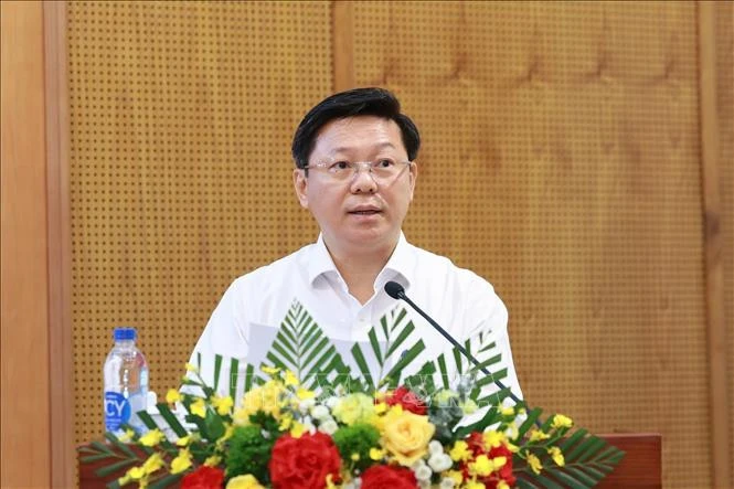 Tác phẩm báo chí, nghệ thuật và công trình khoa học phải mang tinh thần Nghị quyết Đại hội 14 Tác phẩm báo chí, nghệ thuật và công trình khoa học phải mang tinh thần Nghị quyết Đại hội 14