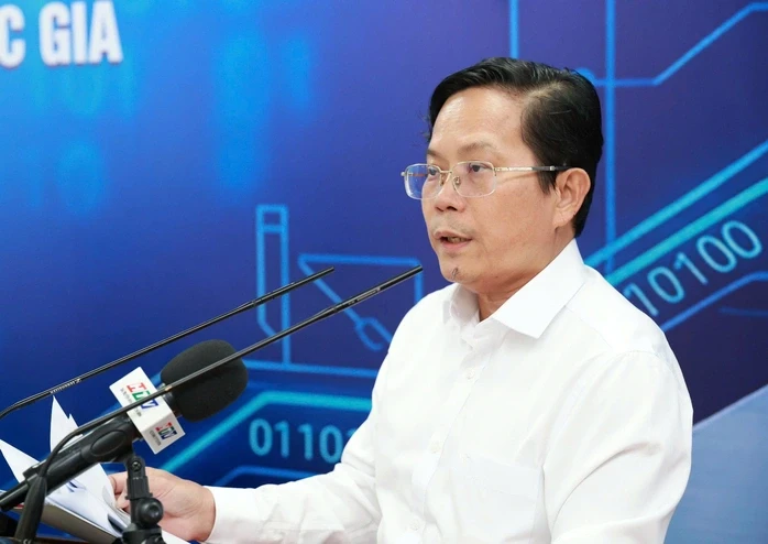 Tái định vị báo chí trong hệ sinh thái công nghiệp văn hóa Tái định vị báo chí trong hệ sinh thái công nghiệp văn hóa
