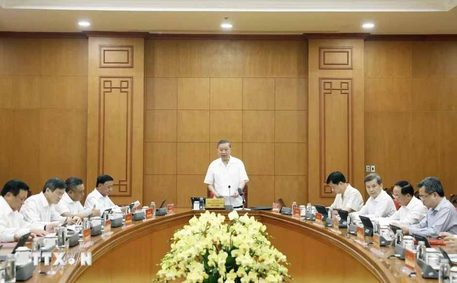 Tầm nhìn 100 năm tới phải thể hiện khát vọng phát triển của dân tộc Tầm nhìn 100 năm tới phải thể hiện khát vọng phát triển của dân tộc