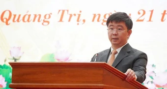 Tân Chủ tịch tỉnh Quảng Trị đề nghị không đến thăm, tặng hoa chúc mừng