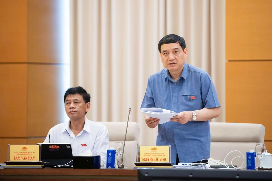 Tăng cường bảo vệ quyền, lợi ích của người lao động Việt Nam ở nước ngoài Tăng cường bảo vệ quyền, lợi ích của người lao động Việt Nam ở nước ngoài